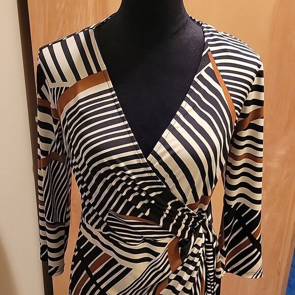 Frank Lyman print faux wrap dress sz 8 - Picture 3 of 10